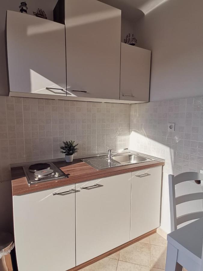 Apartments Matesic Ninski Stanovi Exterior photo